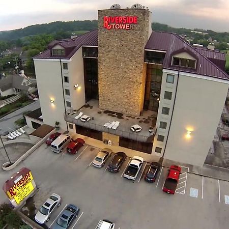 Riverside Tower Pigeon Forge Extérieur photo