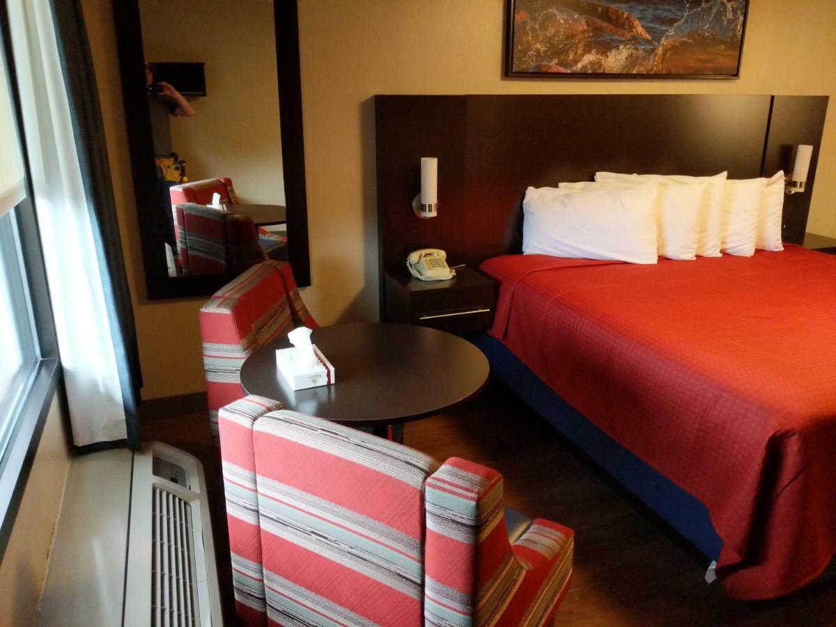 Riverside Tower Pigeon Forge Extérieur photo